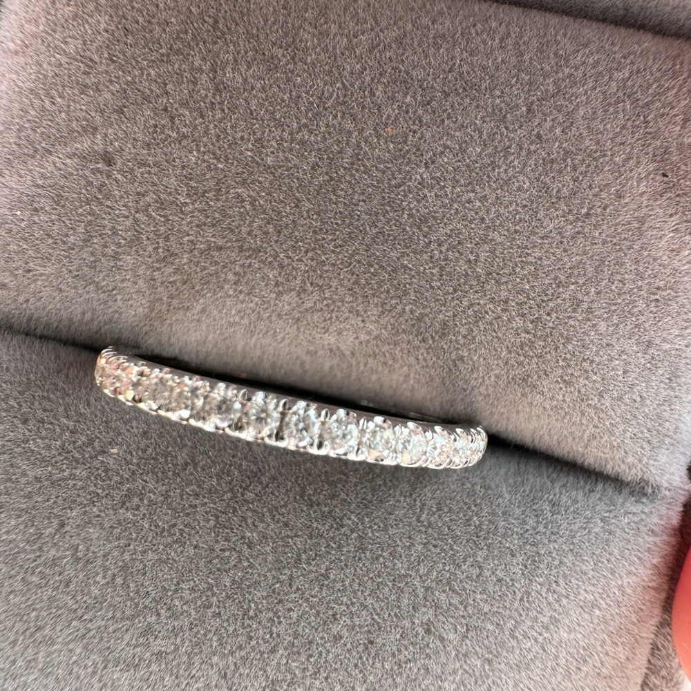 Moissanite wedding band - Picture 8 of 9
